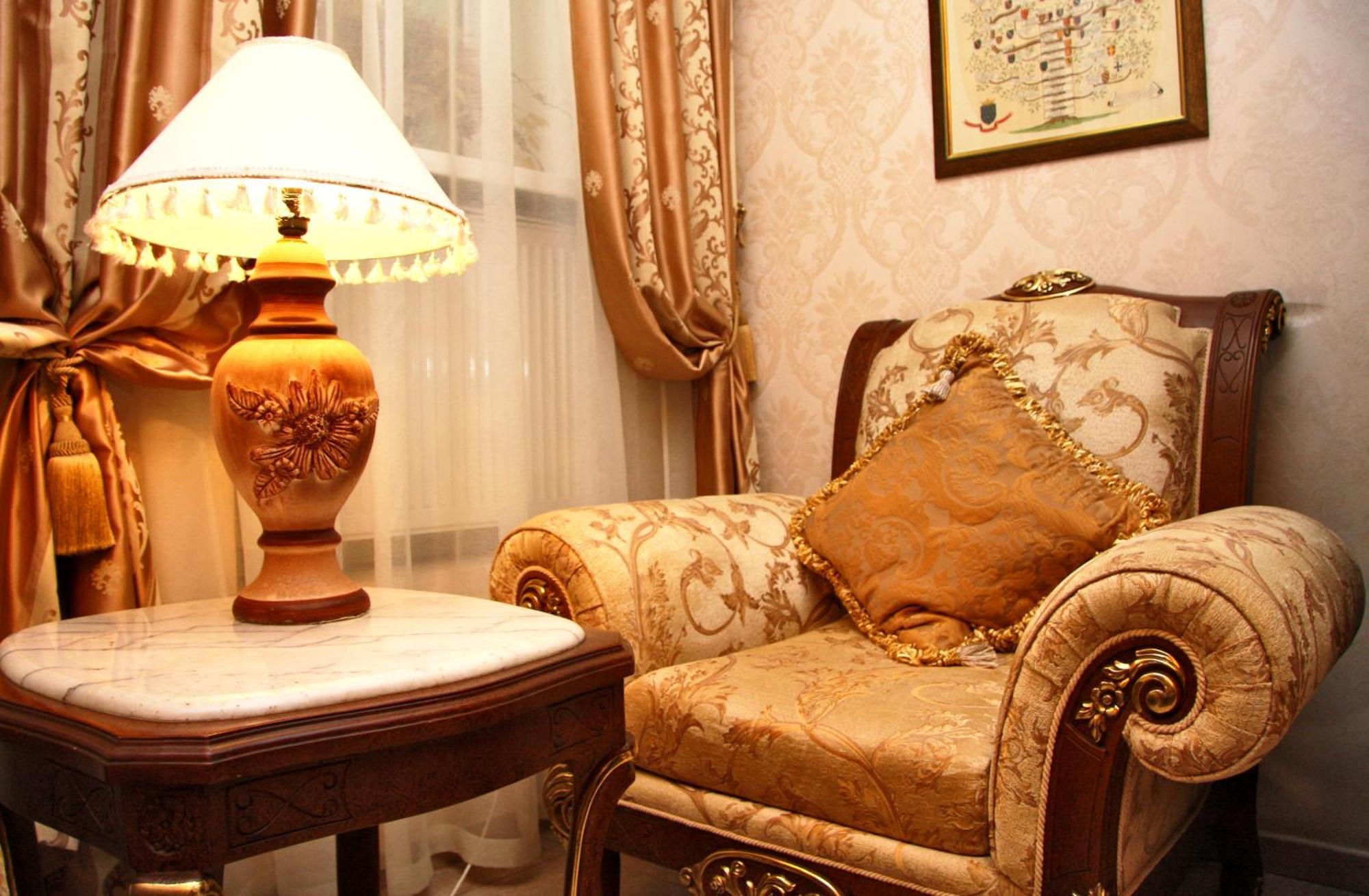 Gallery Hotel Gintama Apgrade Kyiv Exterior foto