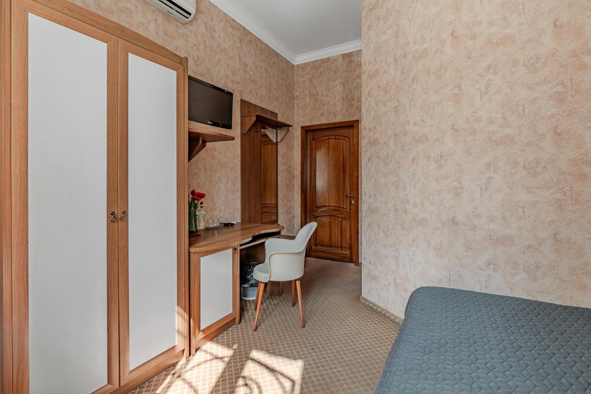 Gallery Hotel Gintama Apgrade Kyiv Quarto foto