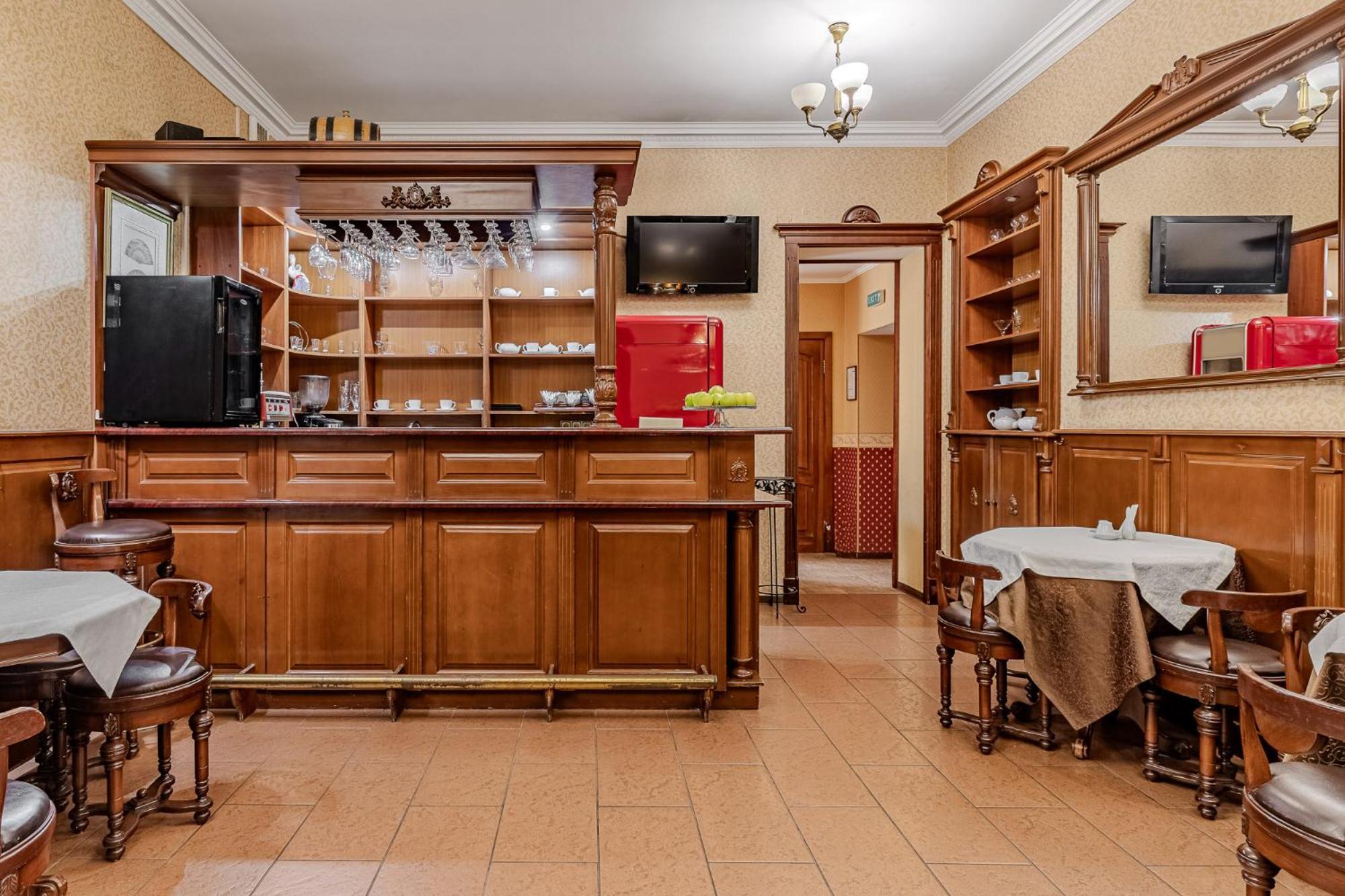 Gallery Hotel Gintama Apgrade Kyiv Exterior foto