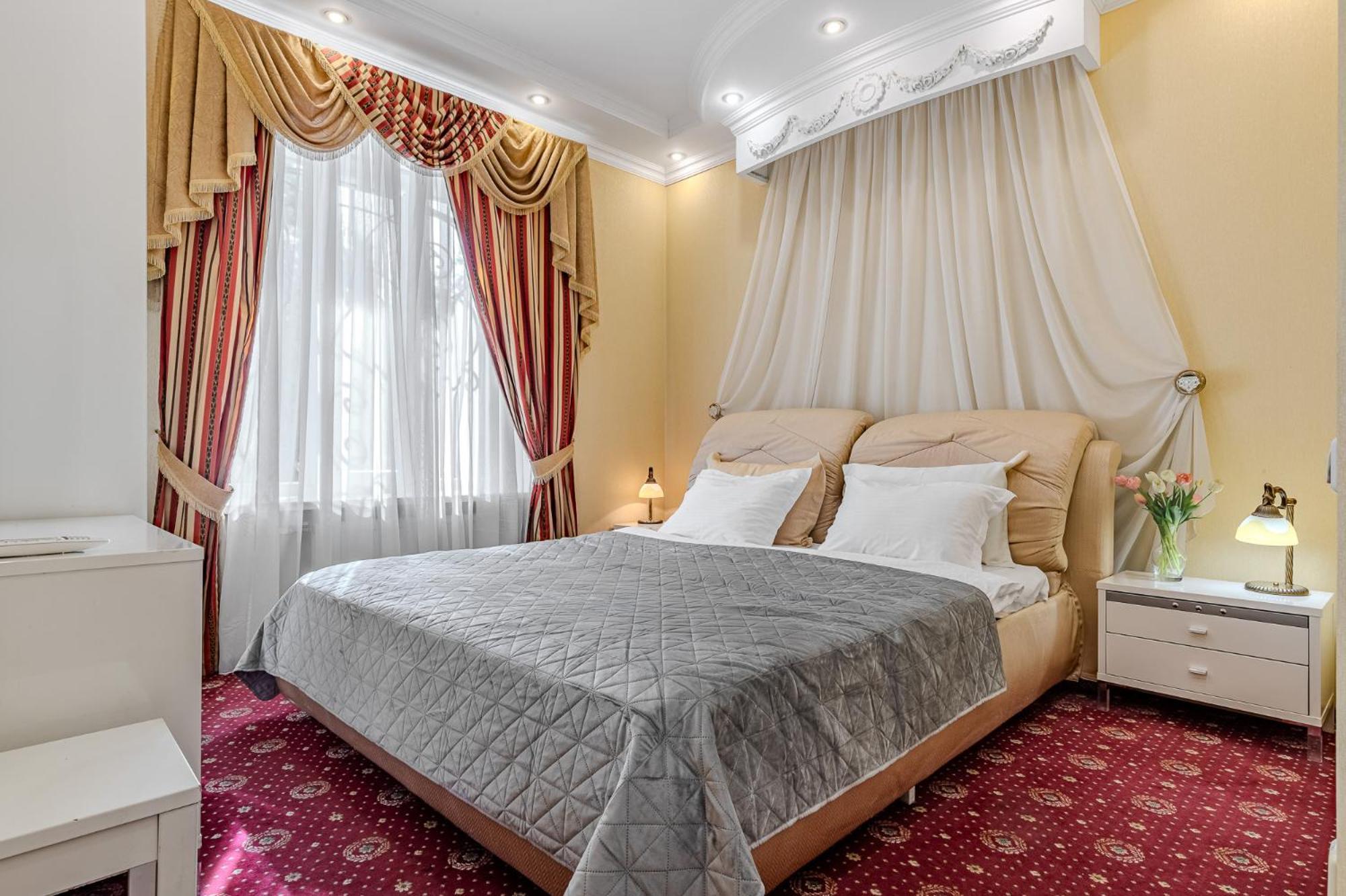 Gallery Hotel Gintama Apgrade Kyiv Exterior foto