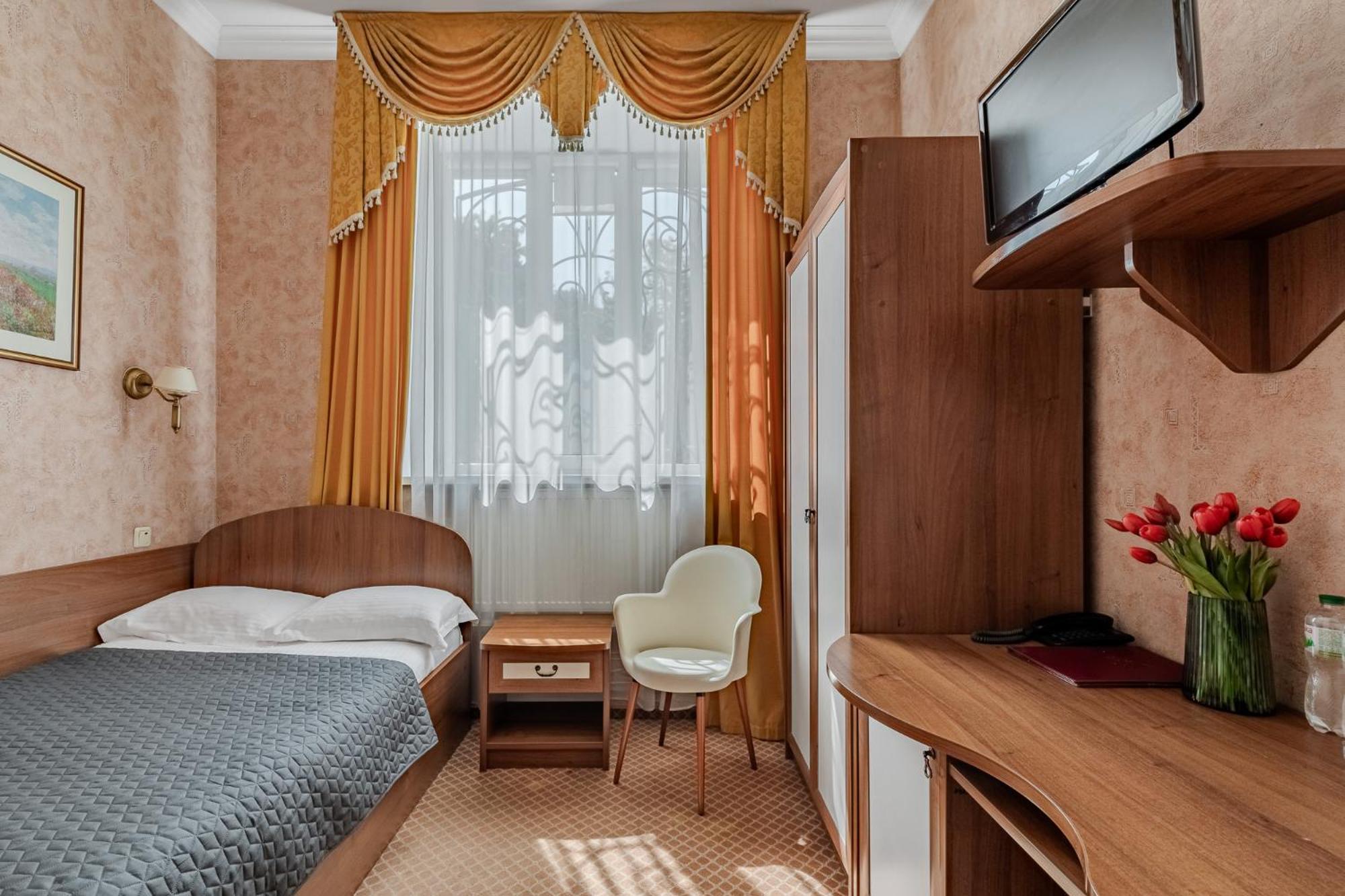 Gallery Hotel Gintama Apgrade Kyiv Quarto foto