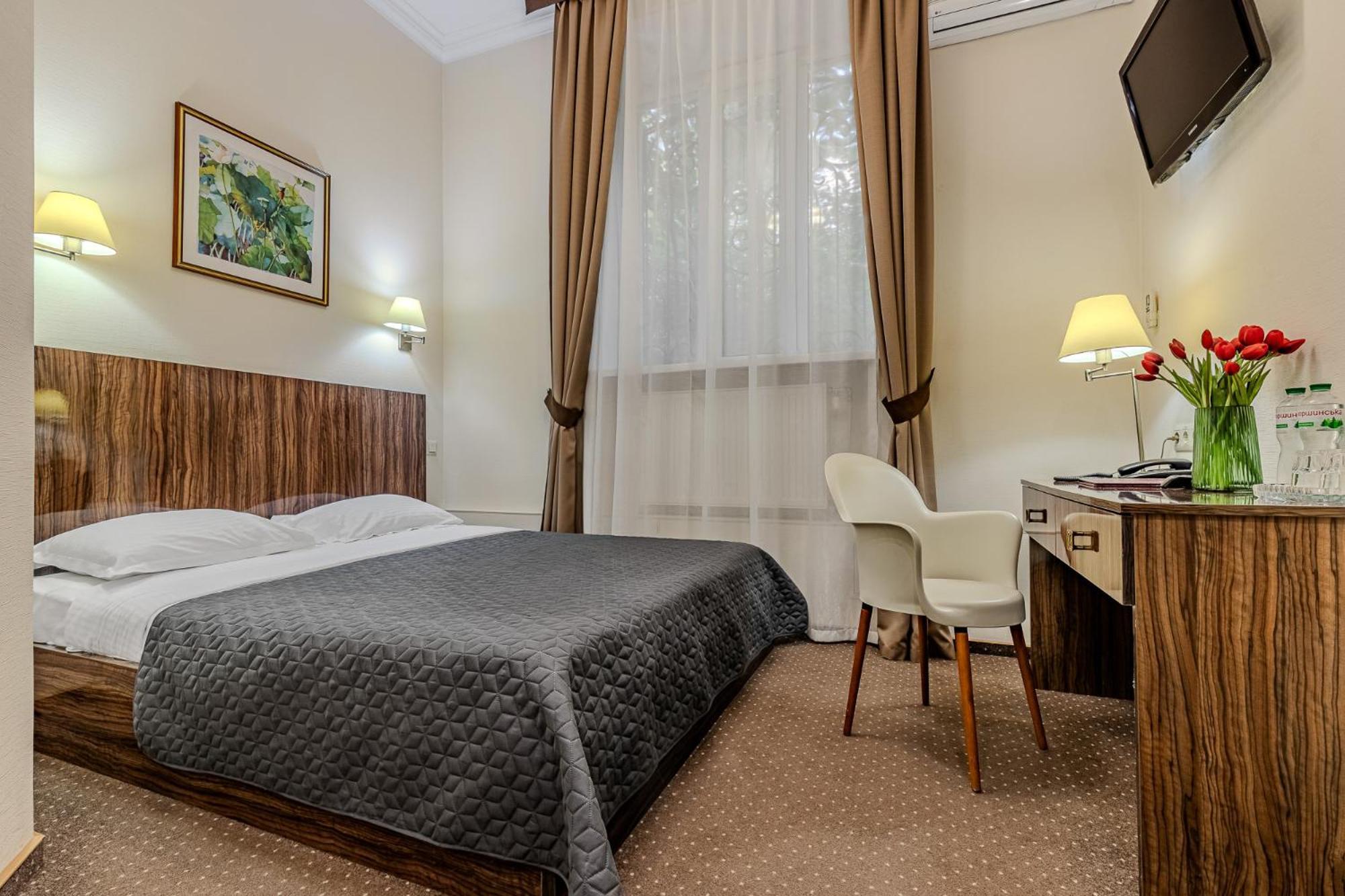 Gallery Hotel Gintama Apgrade Kyiv Quarto foto