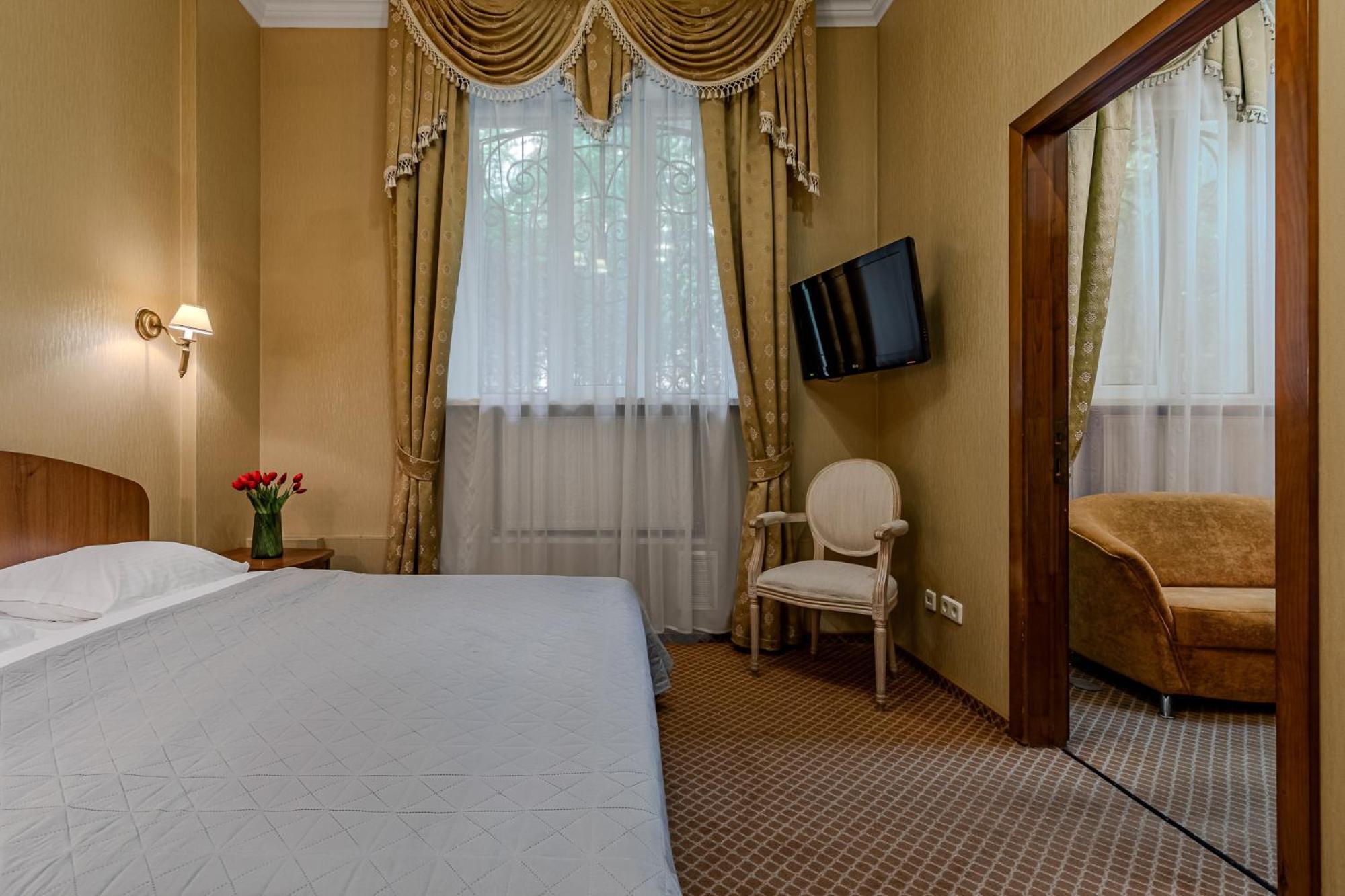 Gallery Hotel Gintama Apgrade Kyiv Quarto foto