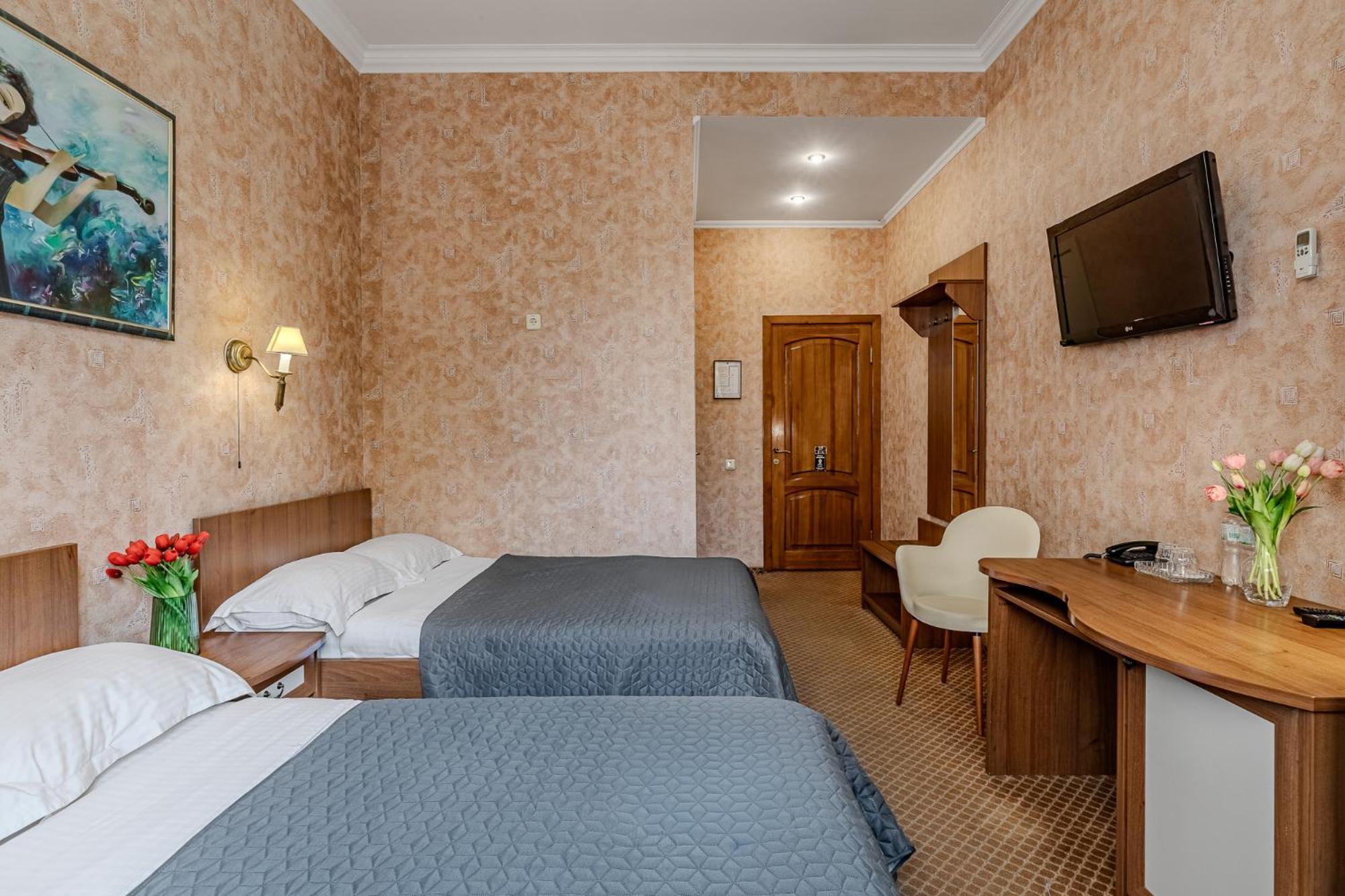 Gallery Hotel Gintama Apgrade Kyiv Quarto foto